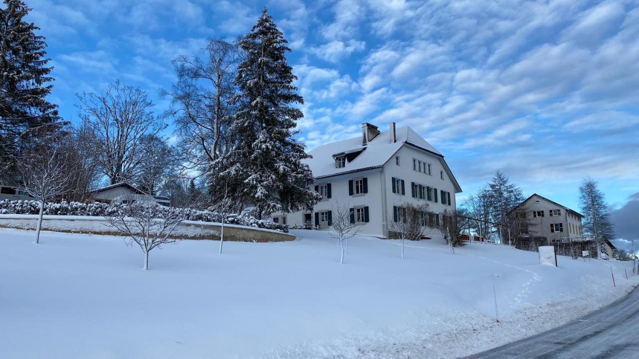 Bed and Breakfast Jurabelle à La Côte-aux-Fées Extérieur photo